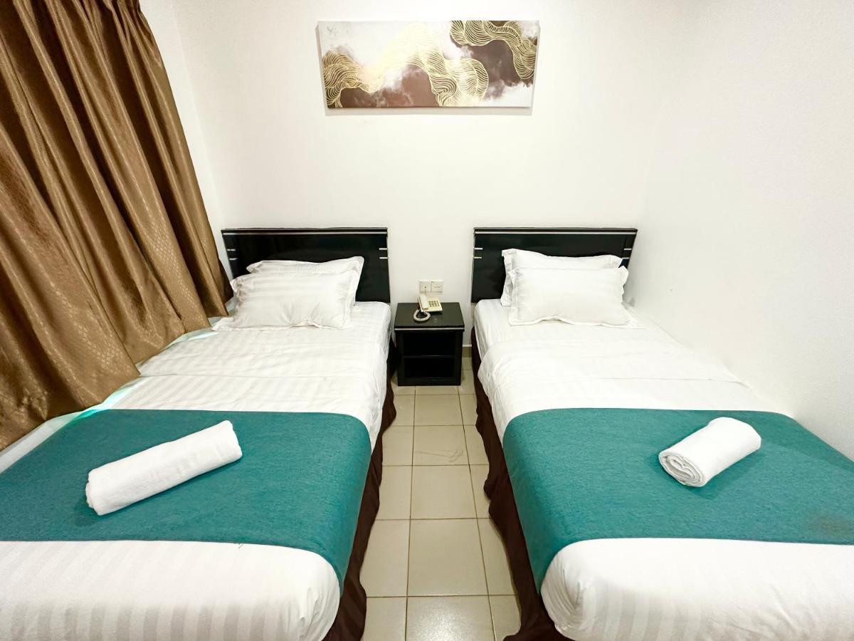 Hotel Tourist City Centre By Hotspot Essential Κότα Κιναμπαλού Εξωτερικό φωτογραφία